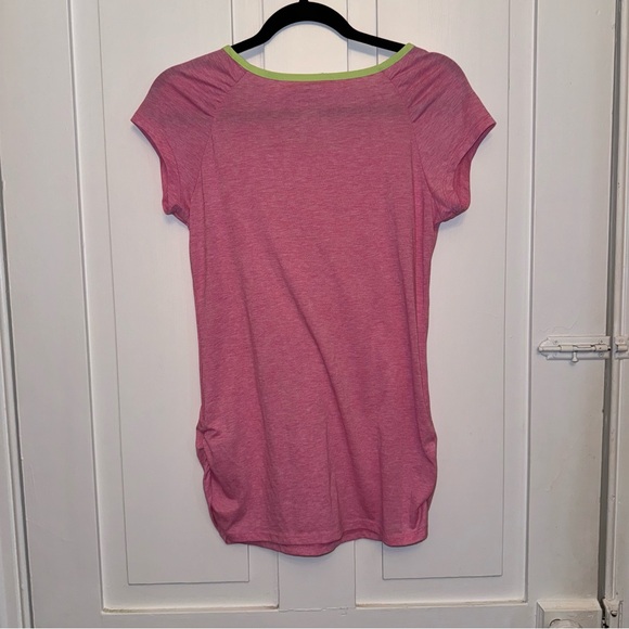 ✨nike pink dri-fit active short sleeve top✨ - Picture 7 of 7